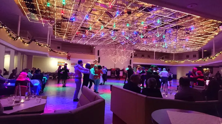 ADTV Tanzschule Stüwe-Weissenberg in Gütersloh — tanz-studio in Gütersloh — 3