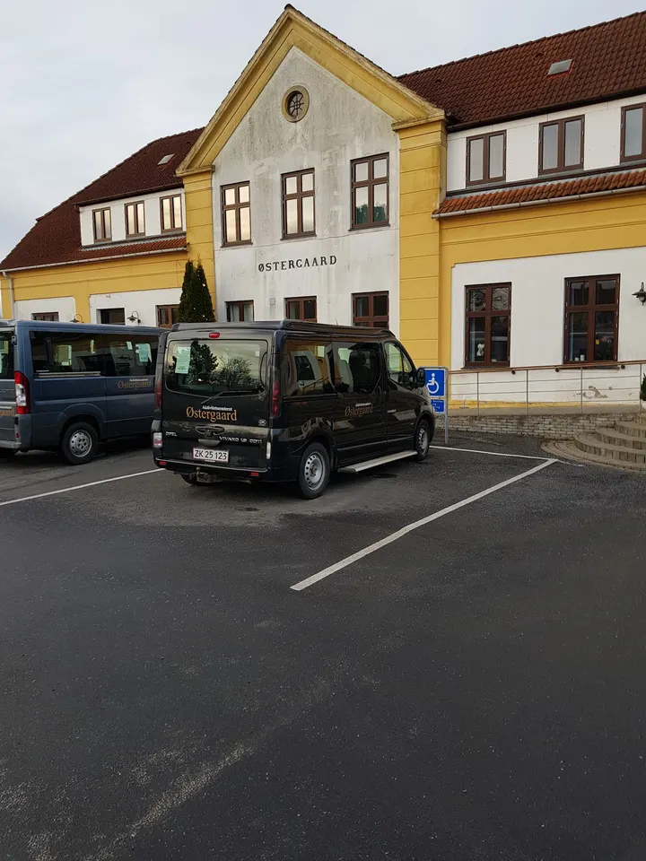 Yoga på Østergaard — yoga-studio i Troldby, Kirke Hyllinge — 3