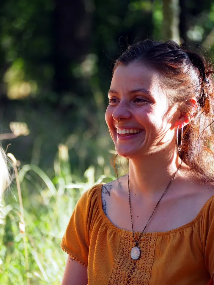 Yoga Kalyani - Clémence BELLIARD — Yoga à Giraudeau, Tours