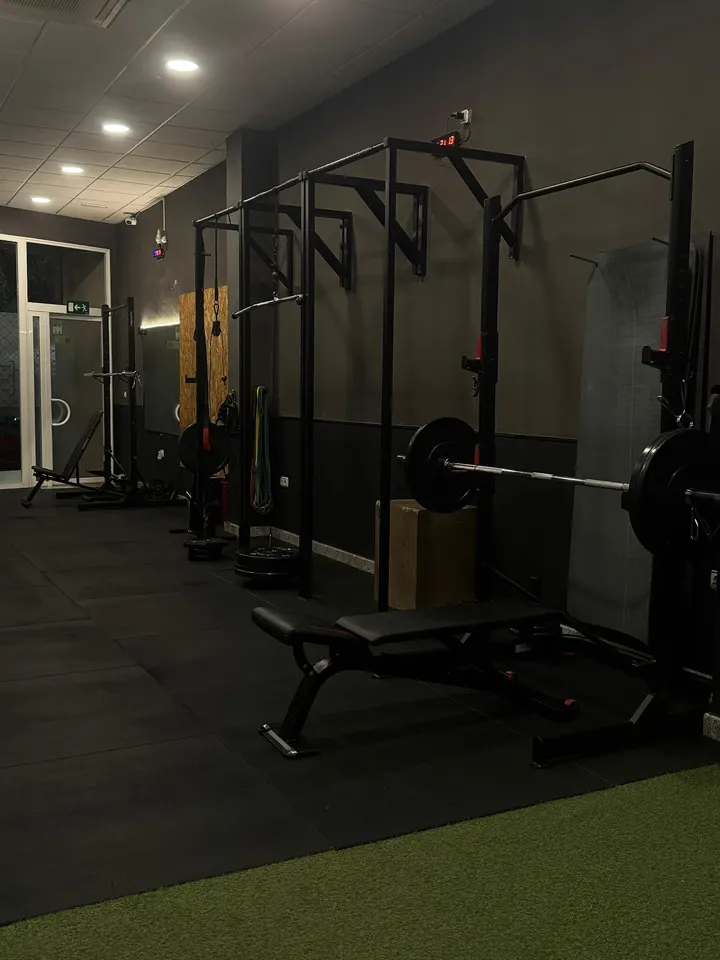Centro de entrenamiento Newofit — Entrenamiento funcional en Benalmádena Costa, Benalmádena