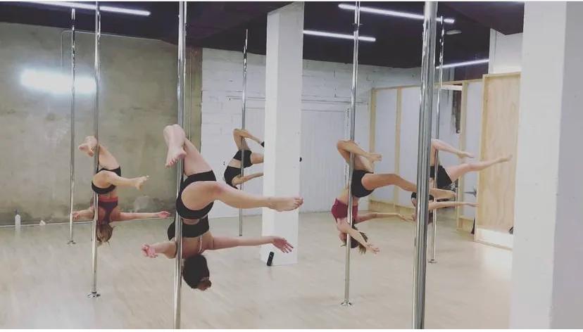 Pole Garage — pole fitness-studio en Benicarló — 2