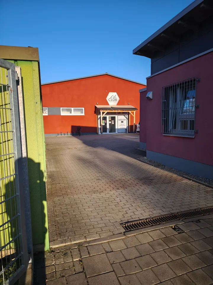 LifeCLUB FITNESS - SPORTPARK LOBEDA — Fitnessstudio in Neulobeda, Jena