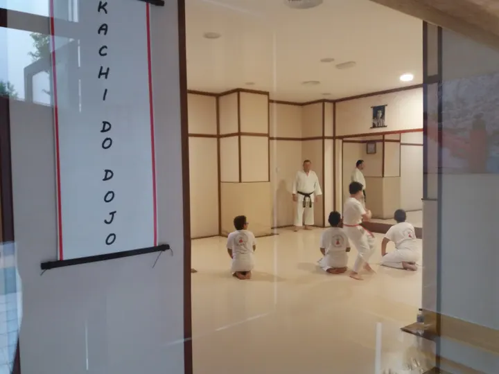 Escuela artes marciales kachi-do dojo — artes marciales-studio en Sevilla Este, Sevilla — 2
