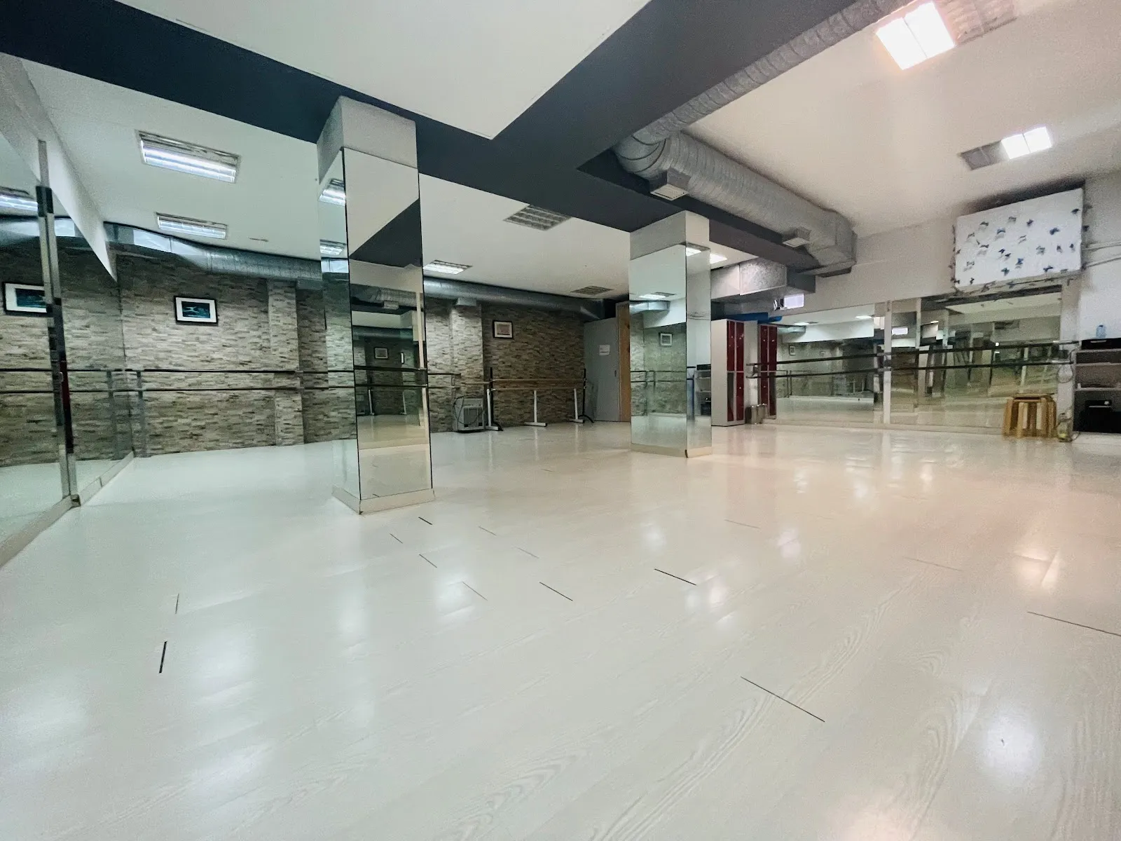 L'atelier — baile-studio en Durango — 3