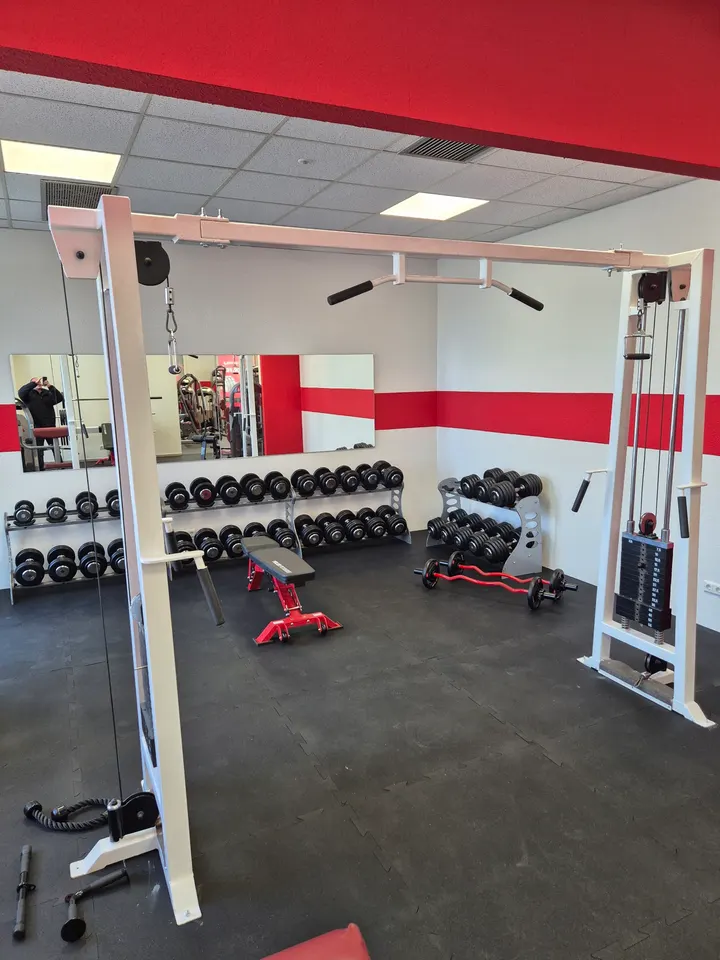 fit2be fitnessstudio — Fitnessstudio in Yorckgebiet, Chemnitz