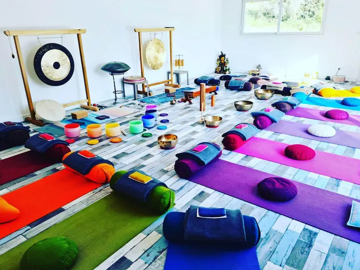 Les jardiniers du bien-être — yoga-studio aux Granges-Gontardes — 4