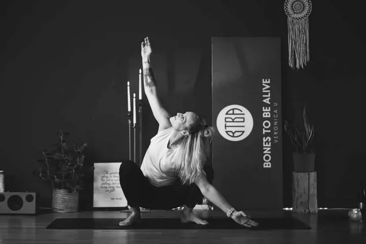 Bone's to be alive — yoga-studio i Näsbyn, Kalix