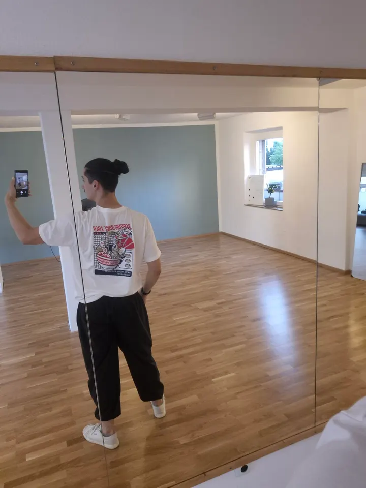 Tanzstudio El Barrio - Regensburg — Tanz in Kasernenviertel, Regensburg