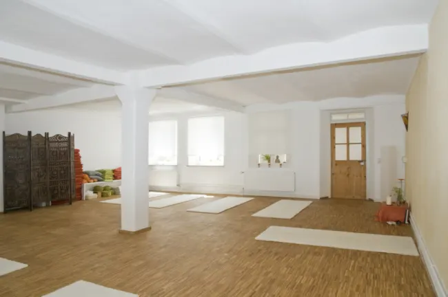 Yoga & Naturheilpraxis Sabine Riegert — yoga-studio in Stadtmitte, Neu-Ulm — 2