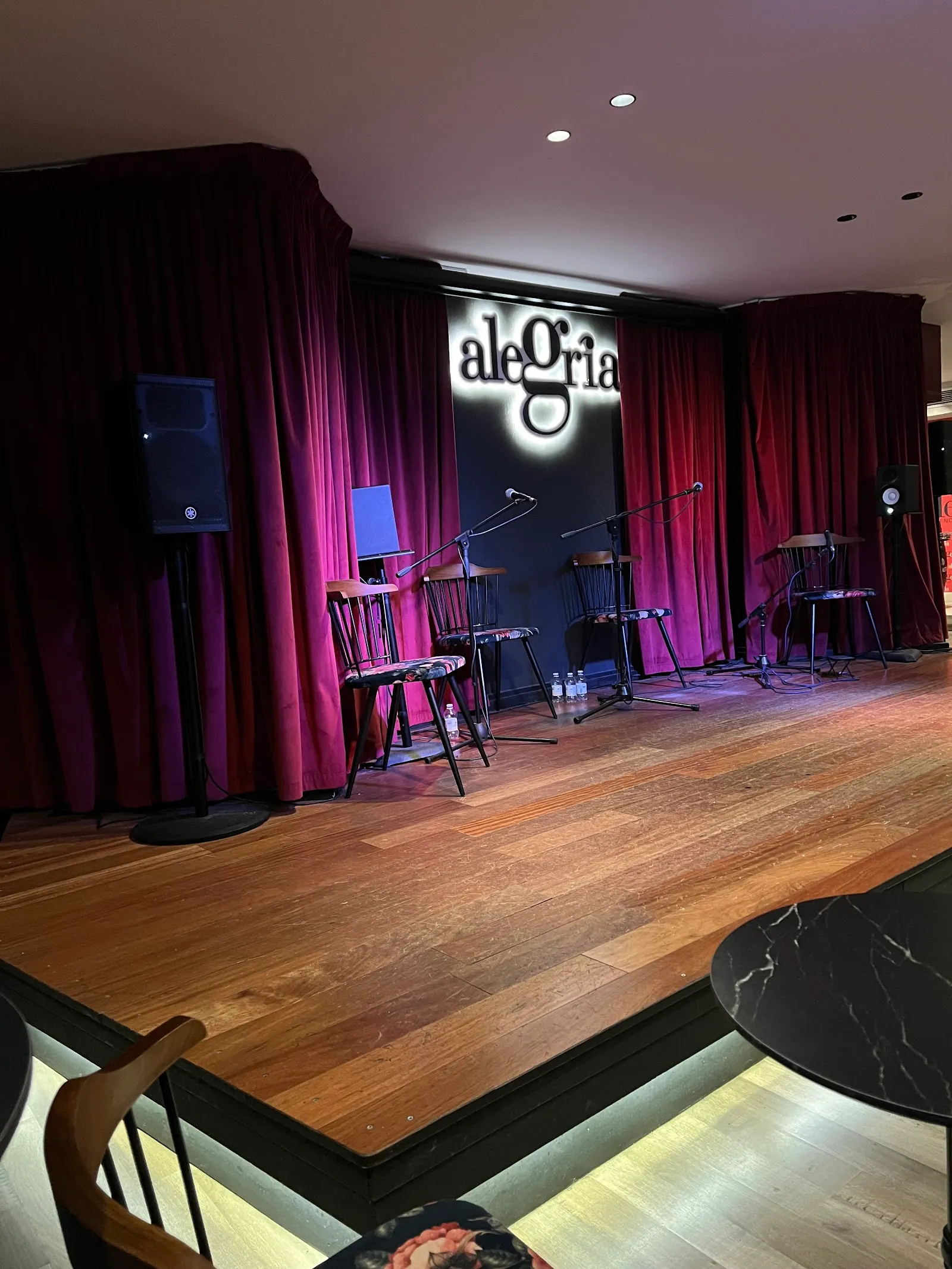 Iniciación al Flamenco en el centro interactivo de Málaga — baile-studio en Málaga — 3