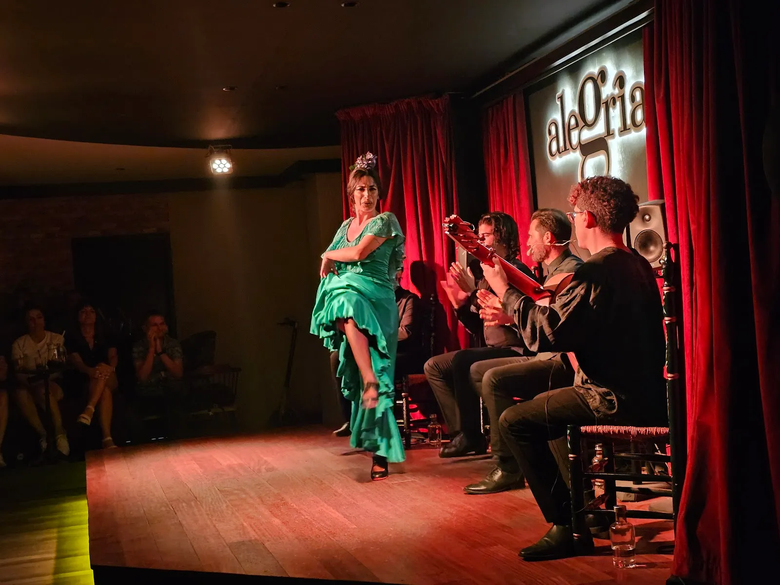 Iniciación al Flamenco en el centro interactivo de Málaga — baile-studio en Málaga — 5