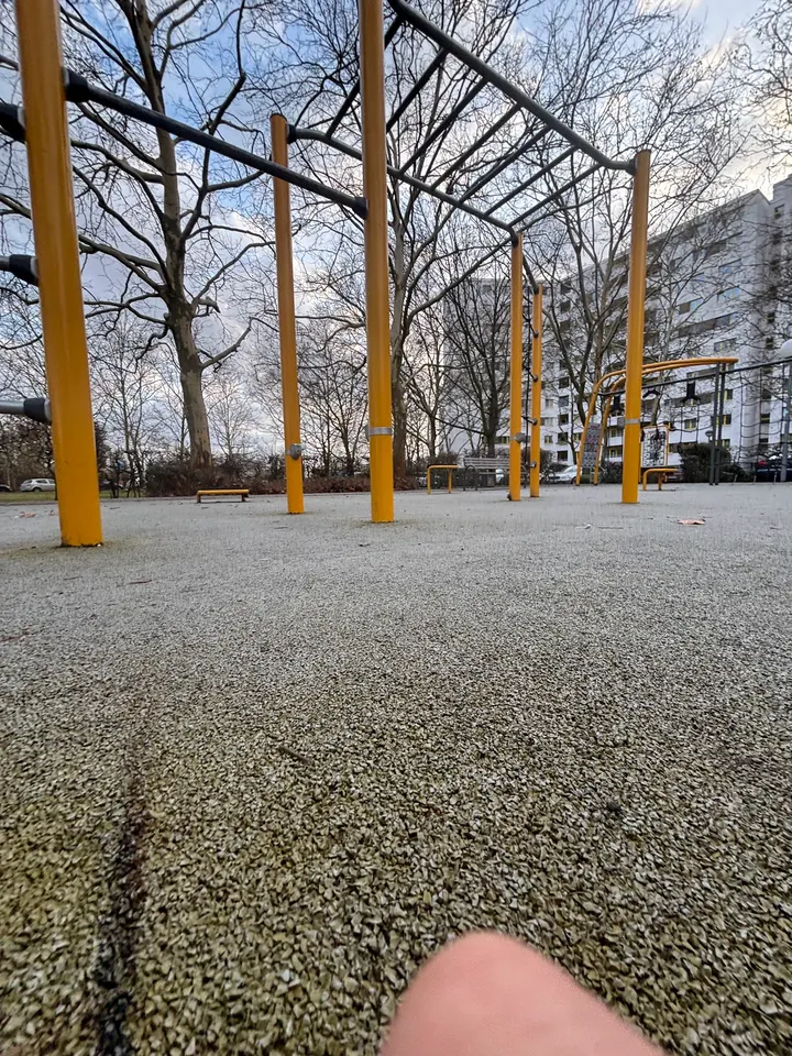 Sportanlage Calisthenics Park — Calisthenics in Märkisches Viertel, Berlin