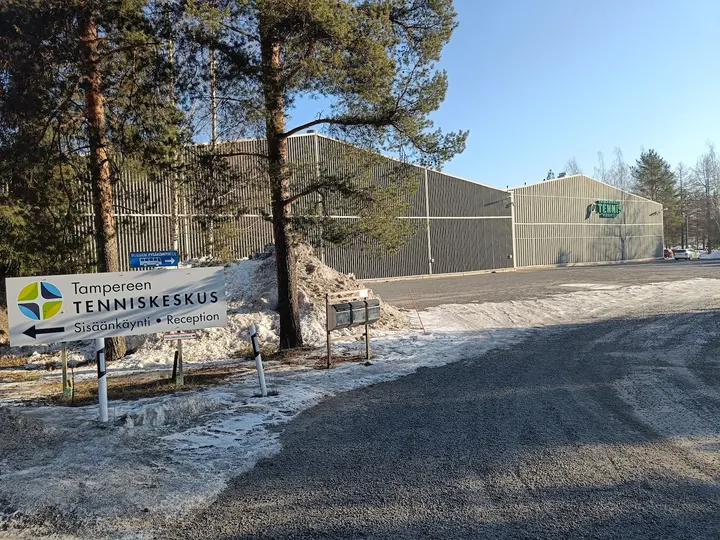 Tampereen Tenniskeskus — palautuminen-studio – Niihama, Tampere — 2