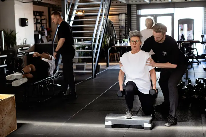 Personal Lifestyle Gym — Sportschool in Graan voor Visch-Zuid, Hoofddorp