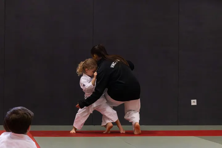 Karate Club Vincennes — Arts martiaux à Saint-Louis, Vincennes