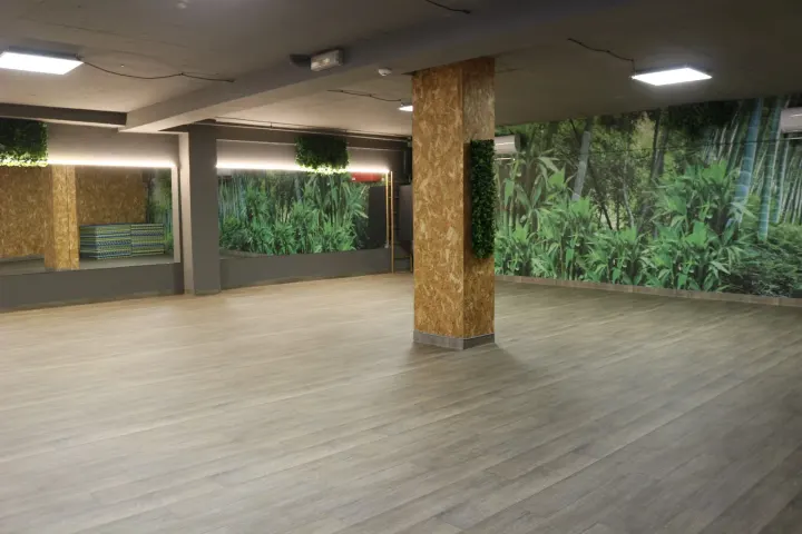 People Fitness Club - Venda do Pinheiro — ginásio-studio em Lisboa — 3