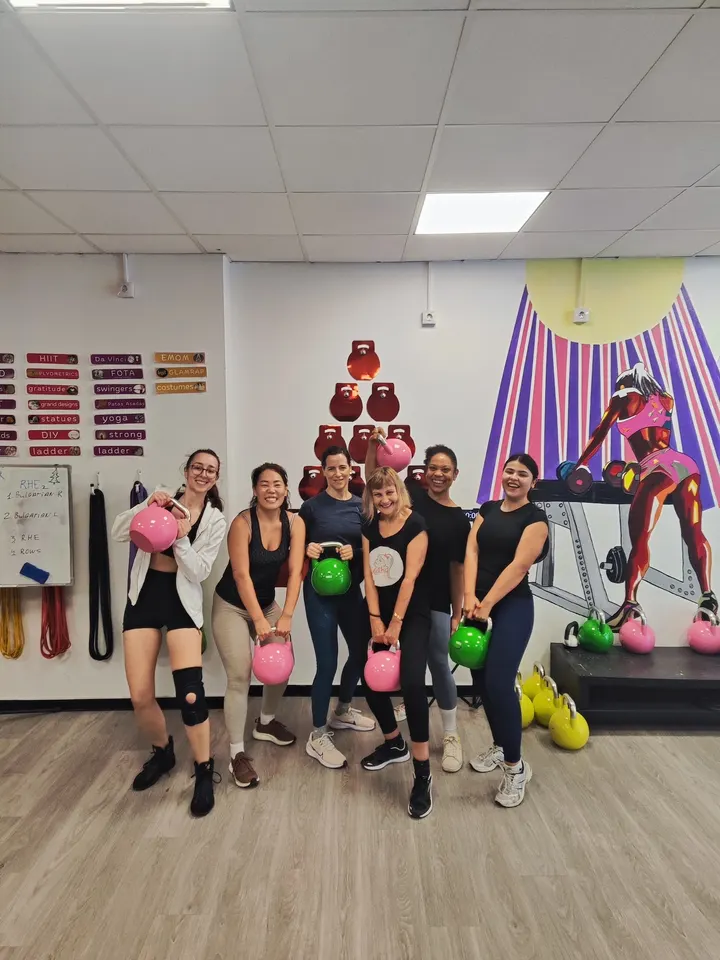 Glutes Pro — fuerza-studio en Las Palmas de Gran Canaria — 3