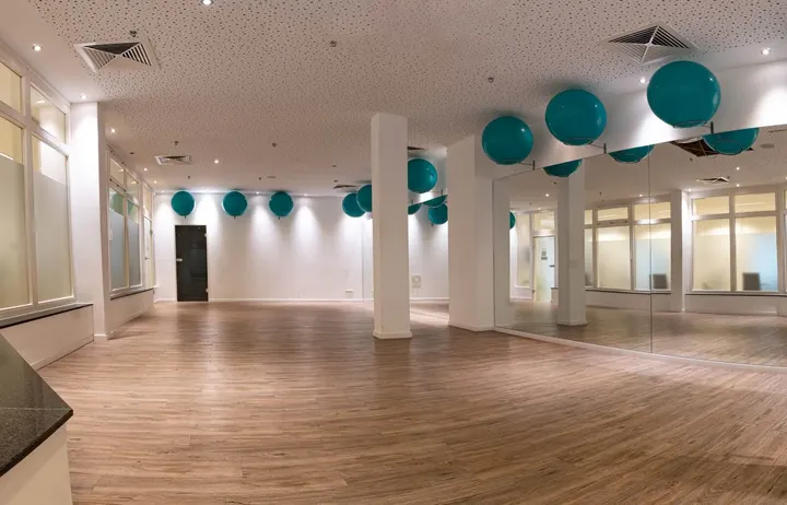 Physiotherapie van Loh — PT-Studio in Altona-Nord, Hamburg