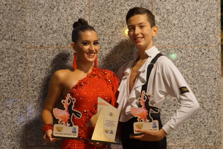Academia De Baile Fever Dance — baile-studio en Alicante — 4