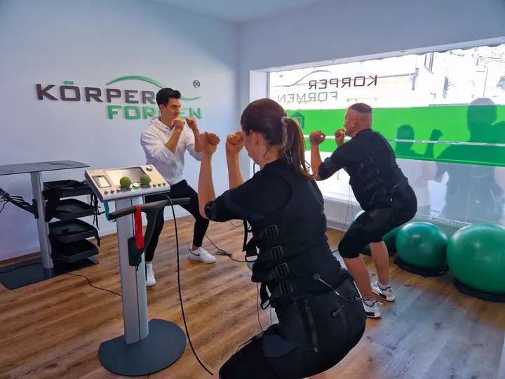 Körperformen Waldbröl — ems-training-studio in Waldbröl — 3