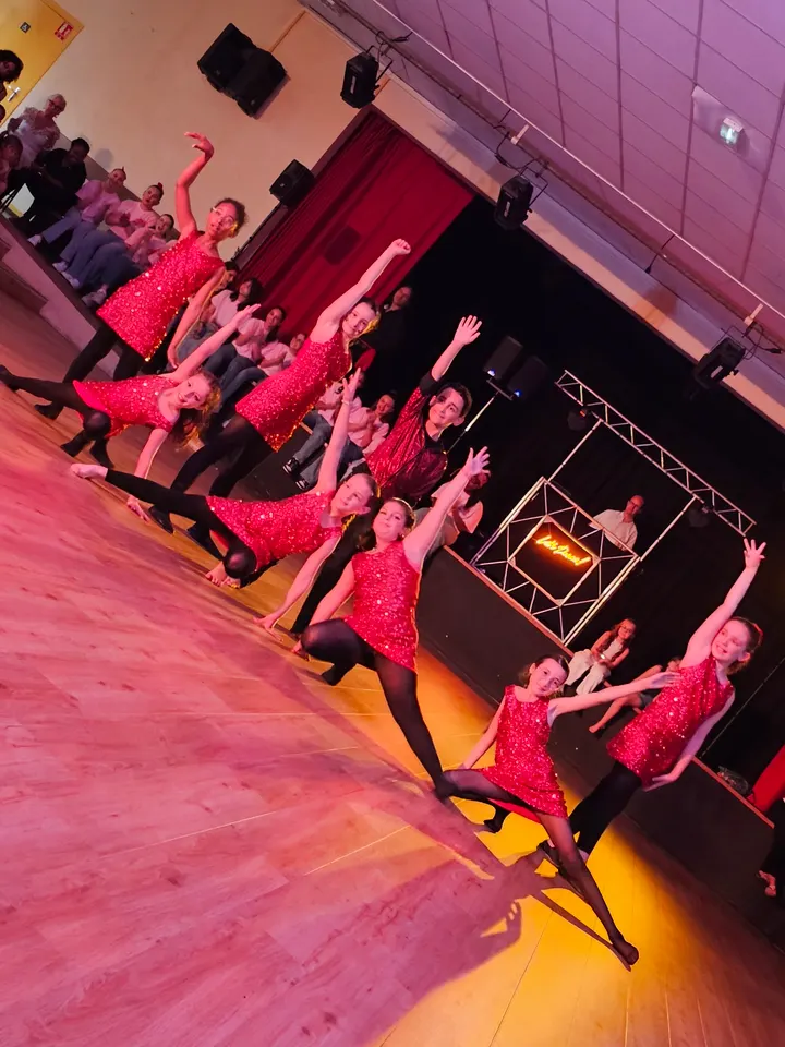 Centre de Danse Payaud — danse-studio à Bleuets - Bordières - Buttes - Halage- Pinsons, Créteil — 3