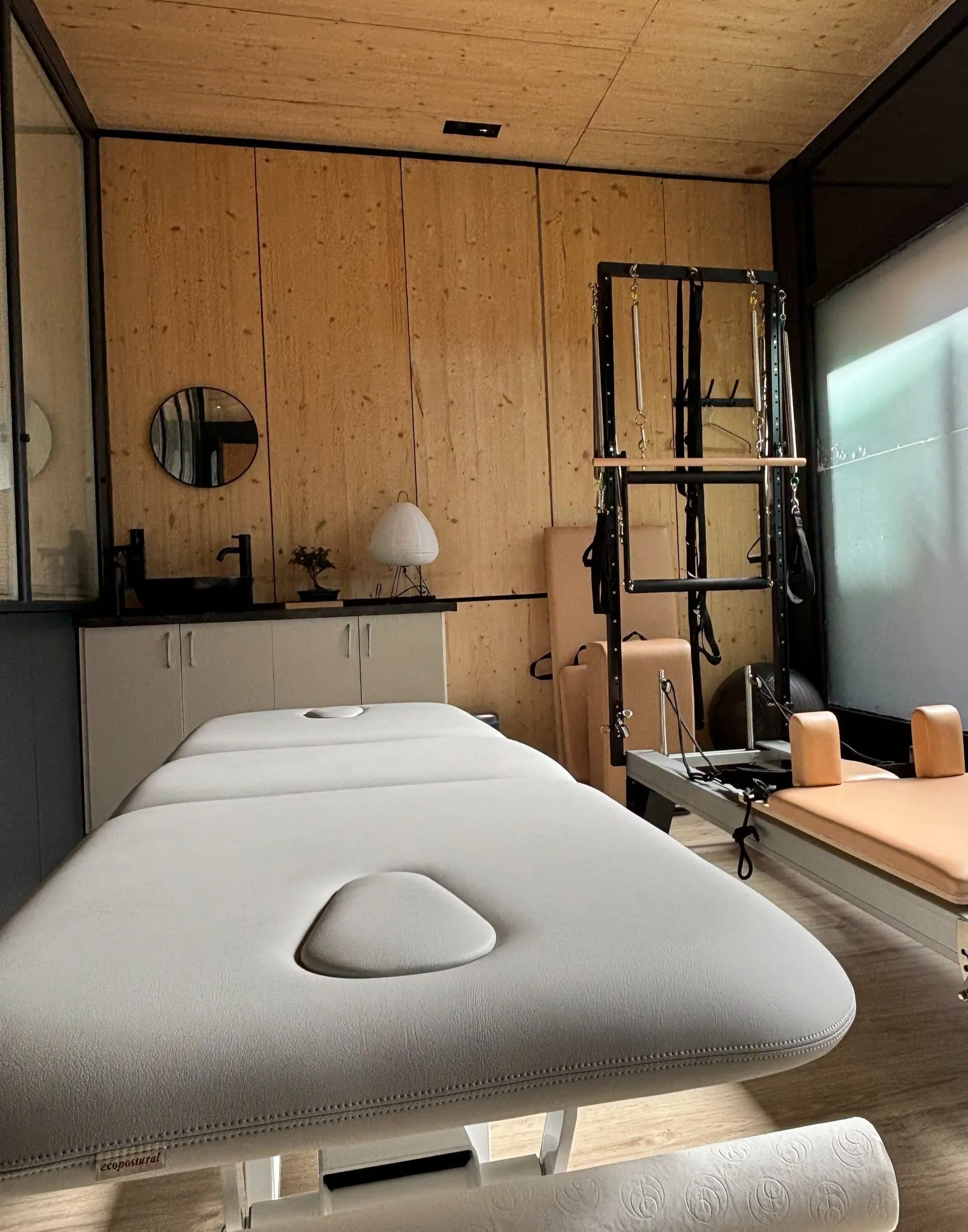 EQ Club - El Viso — reformer pilates-studio i Chamartín, Madrid — bild 3