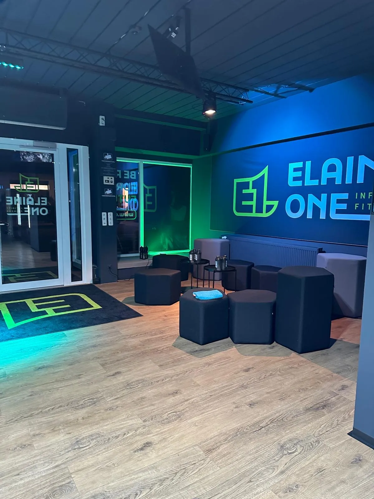 Elaine One Loßburg — fitnessstudio in Rathaus, Stuttgart — 2