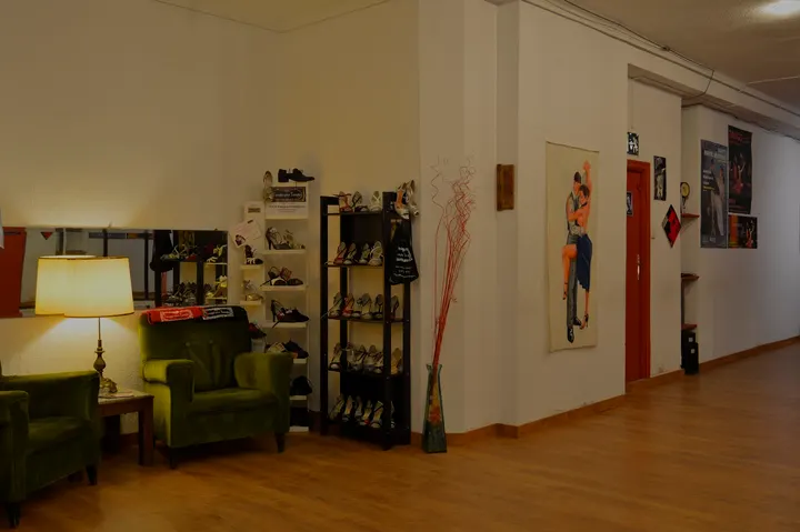 Tango Por Tango — baile-studio en Embajadores, Madrid — 3