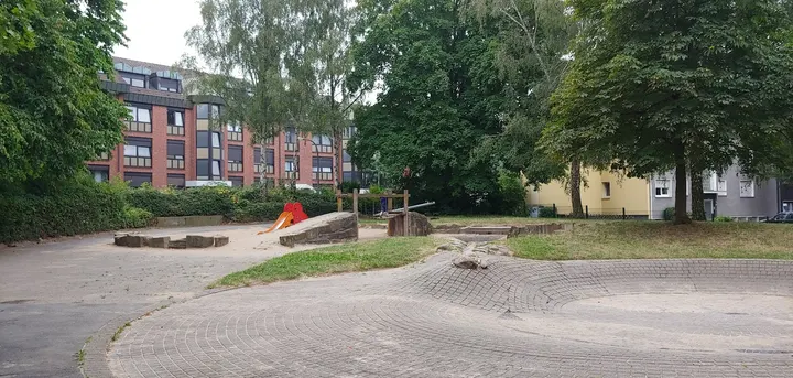 Spielplatz Düsterstraße — calisthenics-studio in Gartenstadt, Dortmund — 3