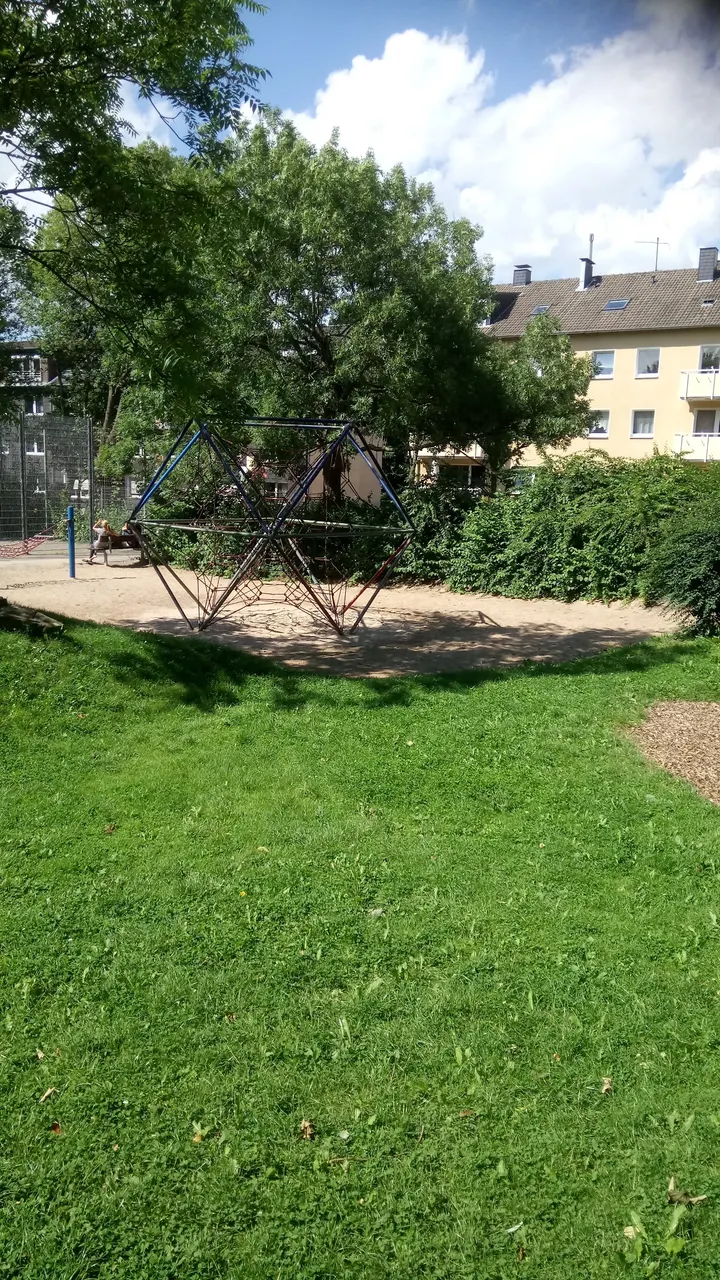 Spielplatz Düsterstraße — calisthenics-studio in Dortmund — 4