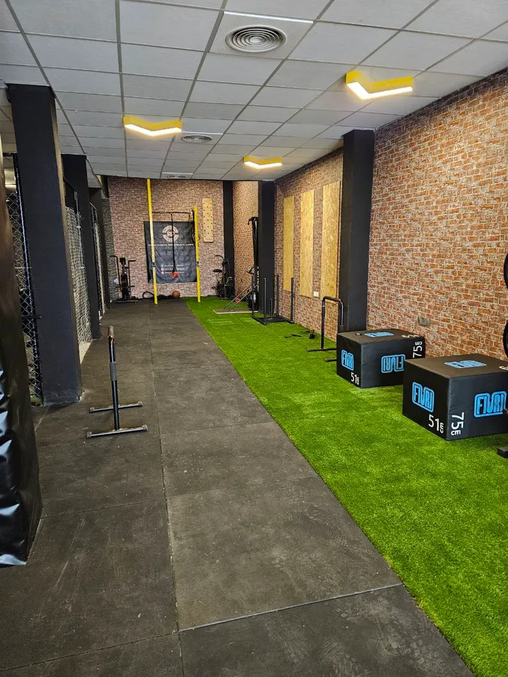 Revolution Physique Distrito de Quinto — entrenamiento personal-studio en Distrito de Quinto, Sevilla — 2