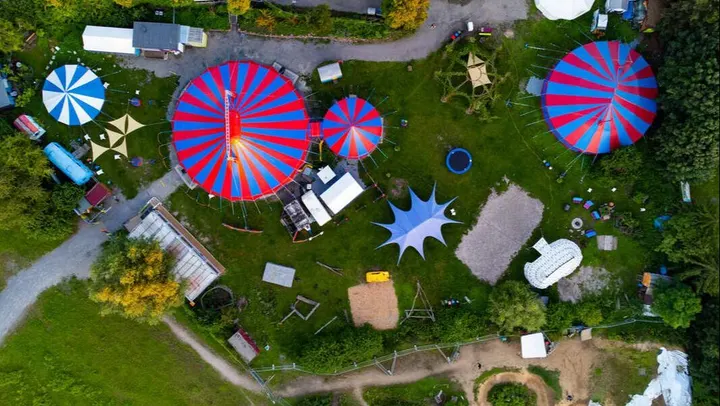 École de cirque du Memô — arts aériens-studio à Maxéville — 3