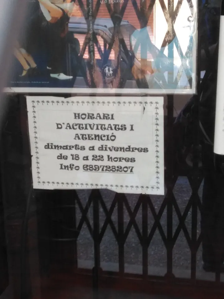 CENTRO CULTURAL CUBANO PALACIO DE LA SALSA — Baile en Santa Eugènia De Ter, Girona
