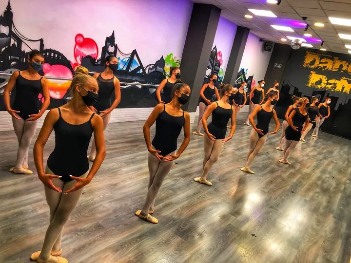 DANCE DAY — baile-studio en Castro-Urdiales — 4