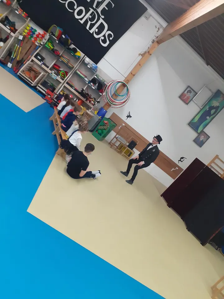 Cirqu'Onflexe (Ecole de Cirque) — Arts aériens à Amiens