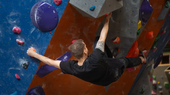 Mono Loco Falun — climbing-studio i Falun