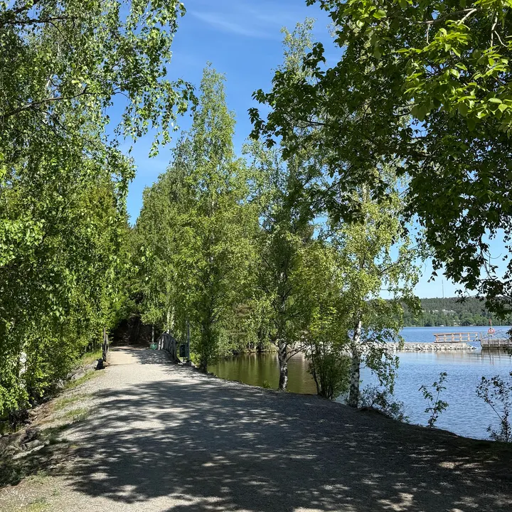 Apinakivi Boulder — Boulderointi – Pirkkala, Tampere