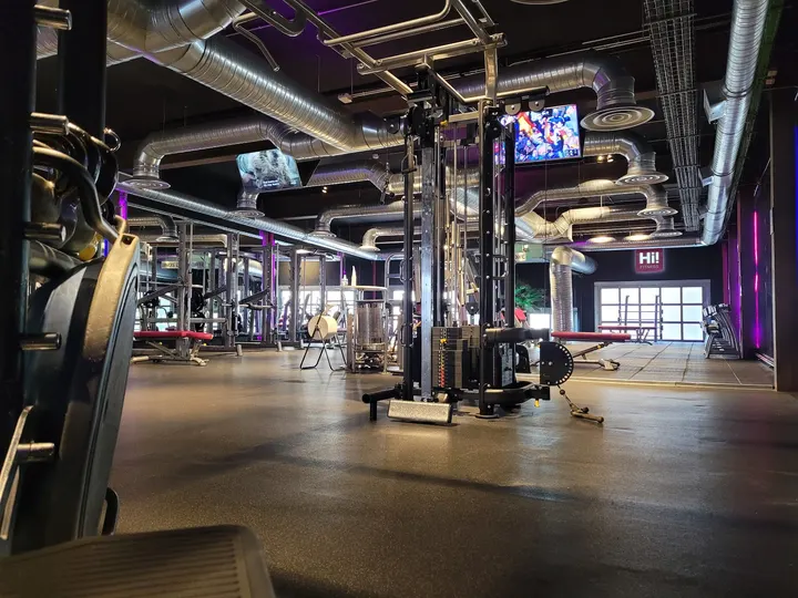 Hi Fitness Sport Club — Estudio de fitness en Tetuán, Madrid