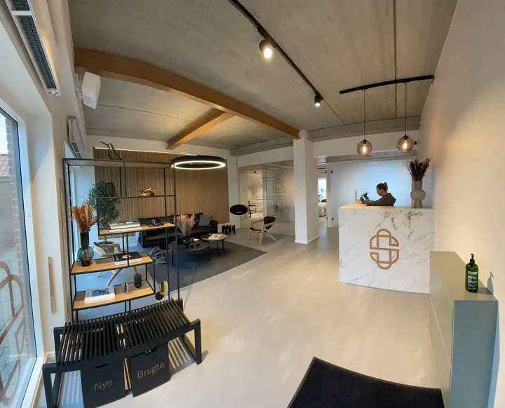 Shaping Studio — Træningsstudio i Helsted, Randers