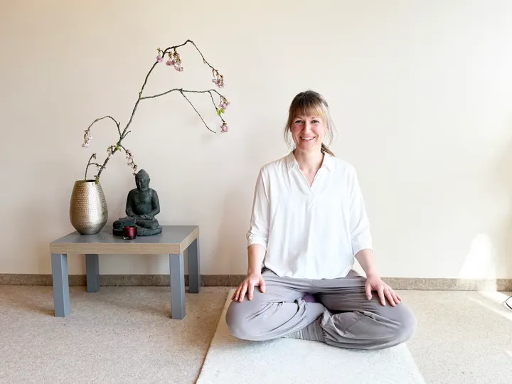 Julia Trampnau — yoga-studio in Verberg, Krefeld — 2