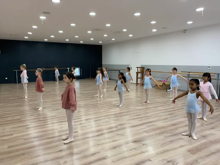 CENTRE DE DANSE V.B.E.G — danse-studio à Firminy — 3
