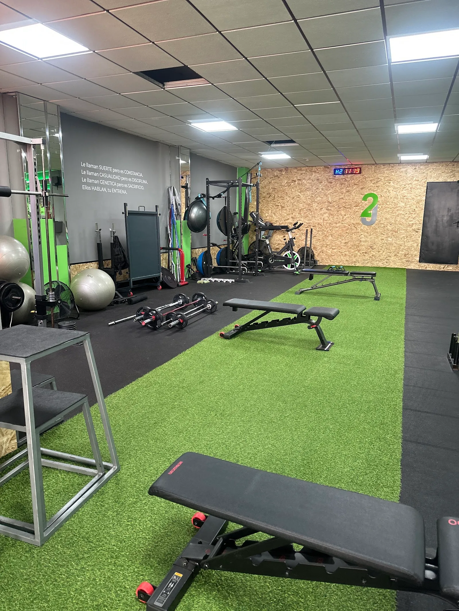 Salvafit Centro De Entrenamiento — estudio de fitness-studio en Ingenio — 5