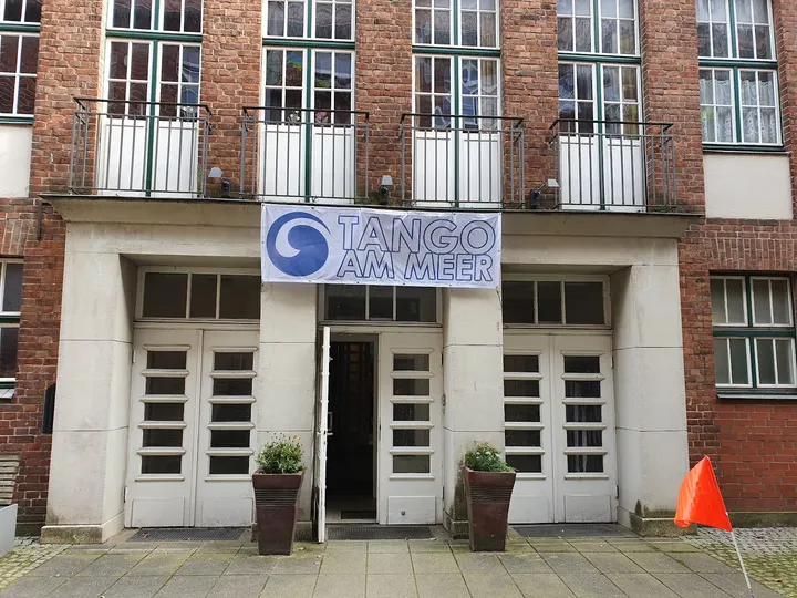 Tango am Meer Lübeck — Tanz in Hüxtertor / Mühlentor / Gärtnergasse, Lübeck