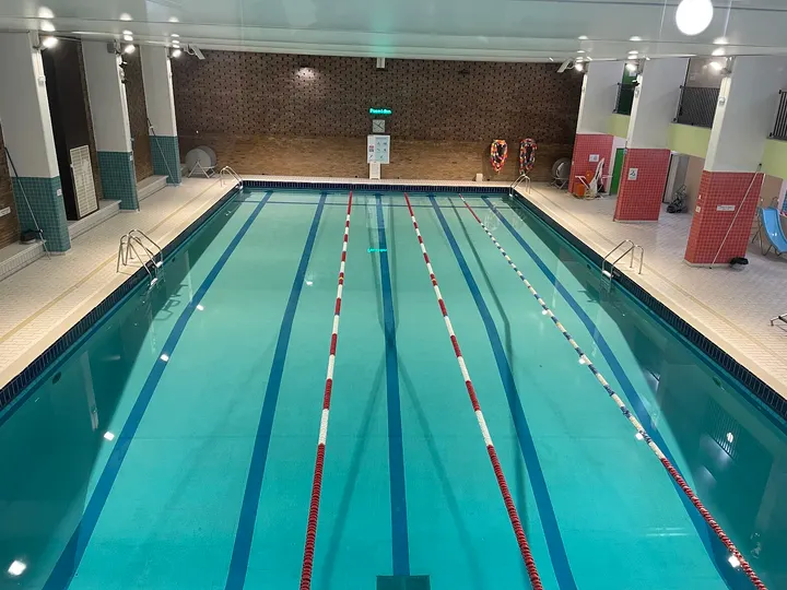 Piscine Catherine Lagatu ex Parmentier — studio à Paris 10e Arrondissement, Paris — 3