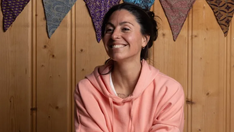 Har: Yoga Kundalini-Meditación Y Gong- Movimiento Sentido - Masaje Ayurveda — yoga-studio i Sant Joan d'Alacant — bild 2