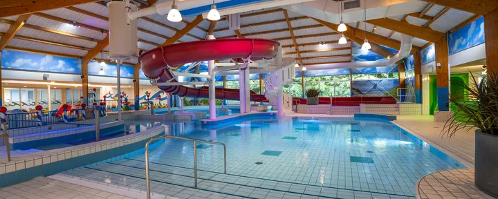 Zwem- en recreatiebad 't Bun — Studio in Urk-Noord, Urk