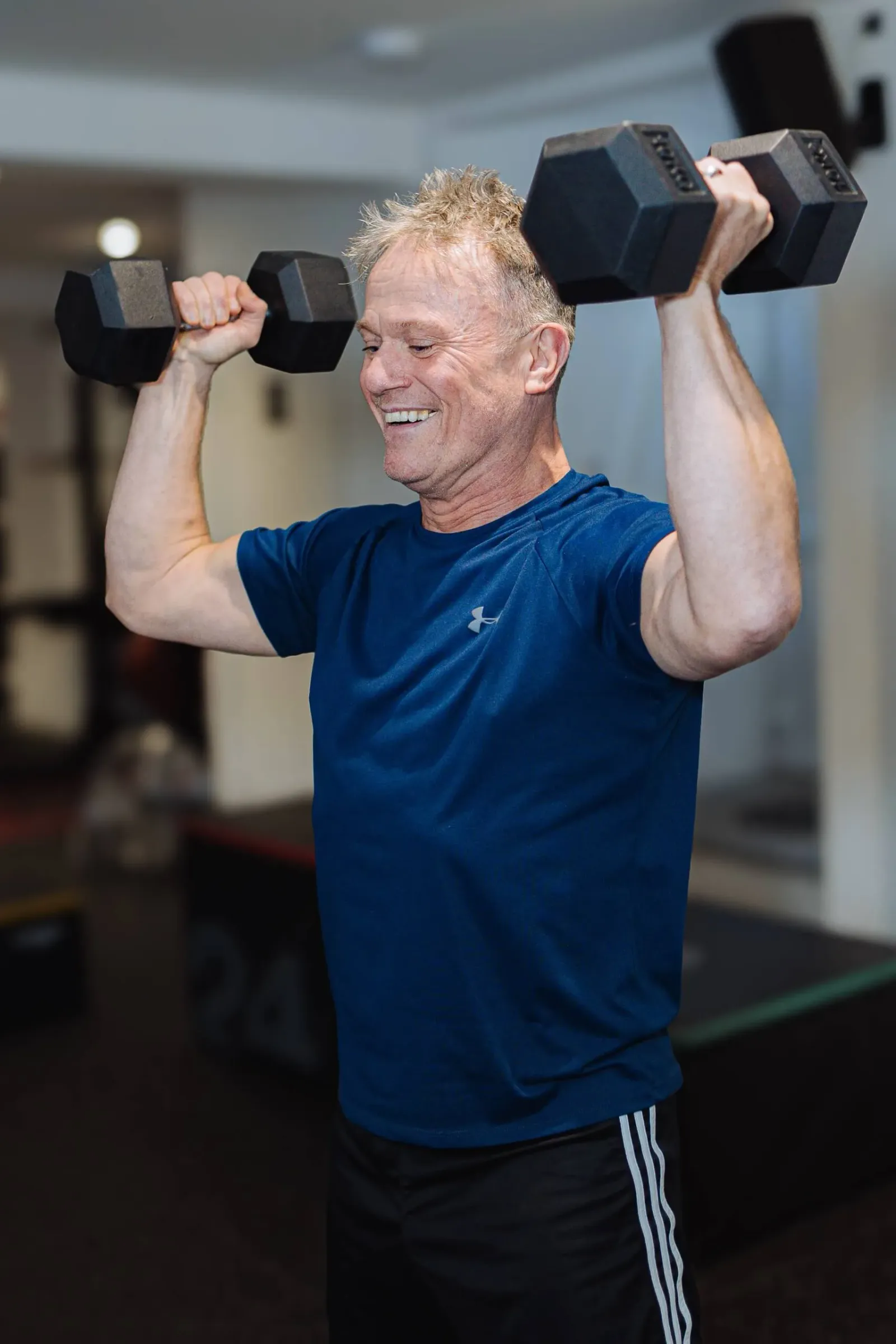 Lift Each Other — strength-studio in Orpington — 3