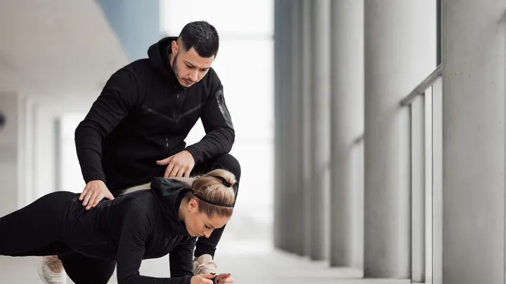 Clínica Valhalla | Fisioterapia y Pilates Máquinas en Alcalá de Henares — pilates-studio i El Ensanche, Alcalá de Henares