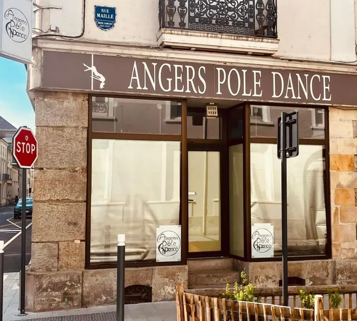 Angers Pole Dance — salle de fitness-studio à Angers — 5