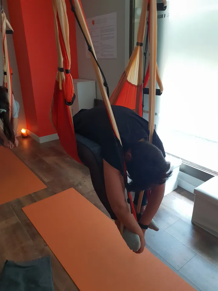 Cuerpo y Alma - Estudio de aeroyoga — yoga-studio en Chamartín, Madrid — 2